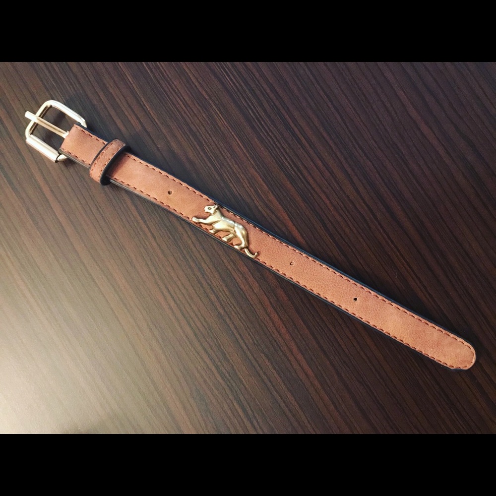 DeMarcus Alexan Cougar Leather Bracelet
